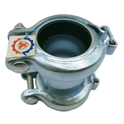 Excavator EC135B EC140B Parts VOE14531072 14531072 Pipe Hose Coupling