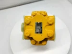 14X-49-11600 10Y-76-11000 07433-71103 07433-71302 Steering Pump for Bulldozer D155 TY320 SD13 SD32 - Image 2