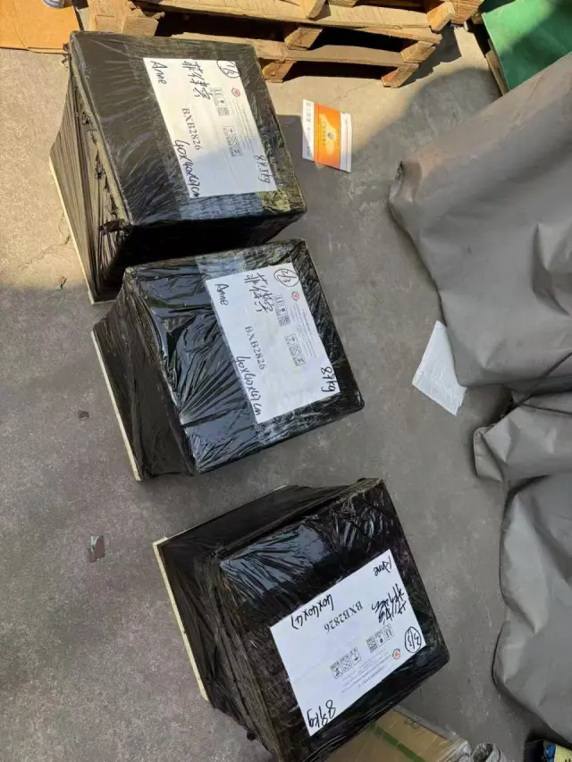 Fast global shipment